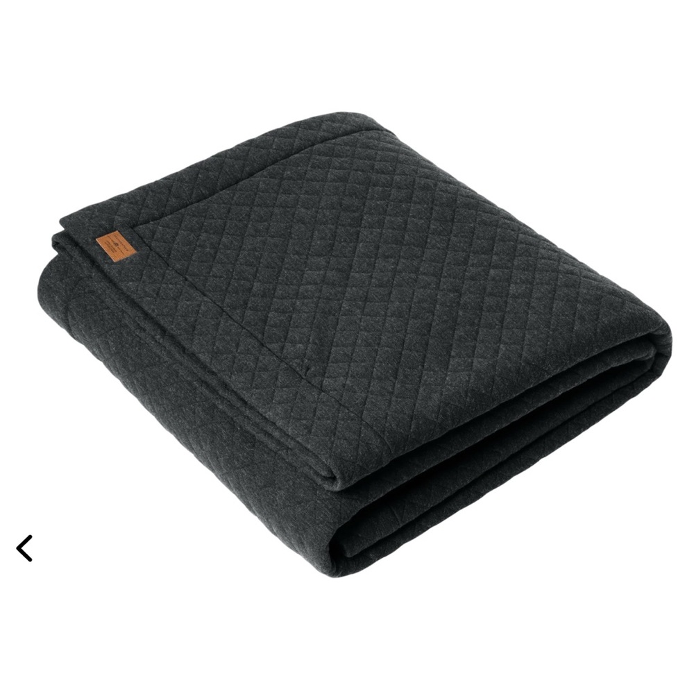 Travis Mathew New With Tag Quilted Blanket